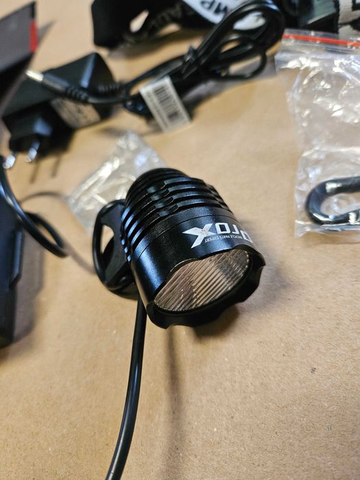 Lampka przednia PROX - POWER CREE 900lumenów z aku Komplet NOWY