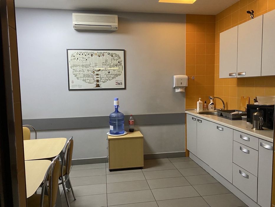 БЦ Колизей. Спорзал Сдам офис 400 кв.м кл.Руденко 6а БЦ Колизей