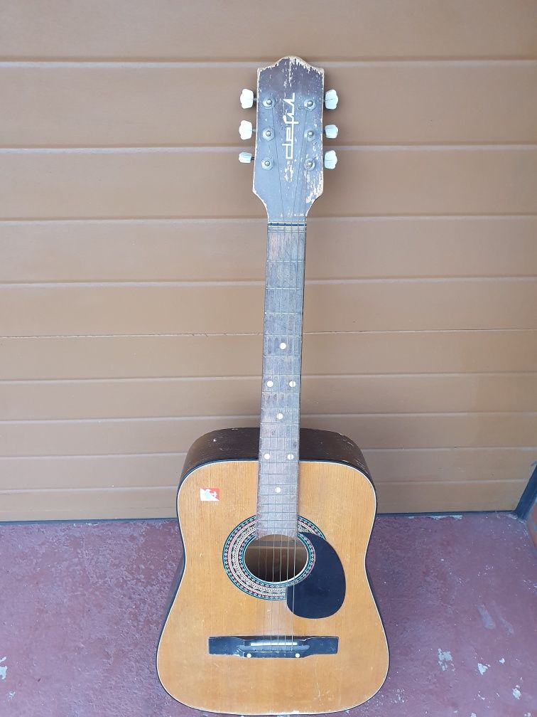 Gitara DEFIL używana