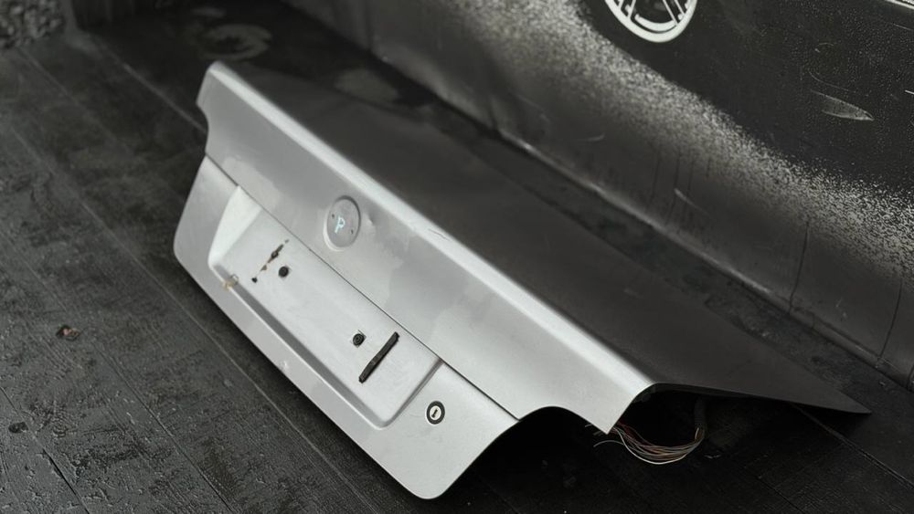 Кришка багажника БМВ Е39 Aspen silber кришка ляда бмв е39 Шрот Розбор