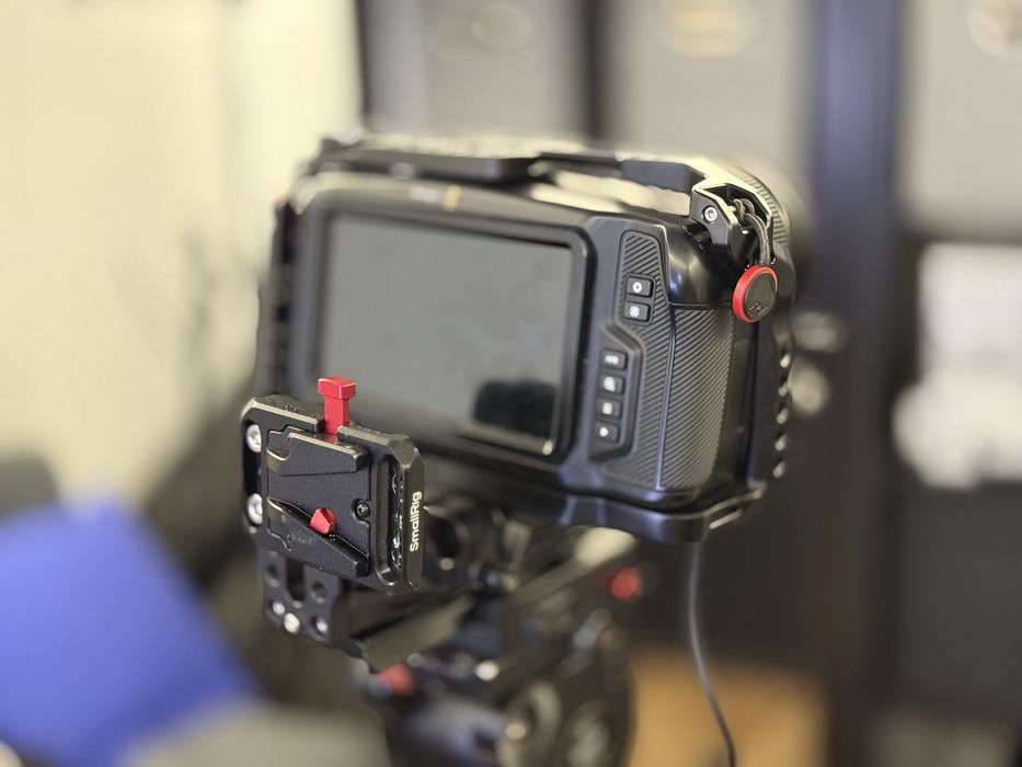 Blackmagic 6k vmount cage
