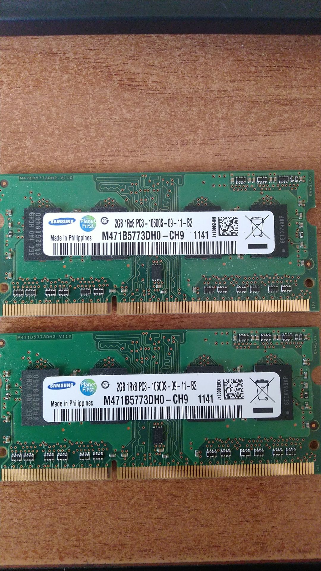 Память Samsung SO-DIMM 2GB