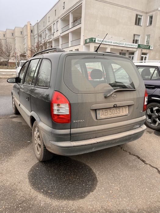 Opel zafira 2004 г.в. 276000 пробег
