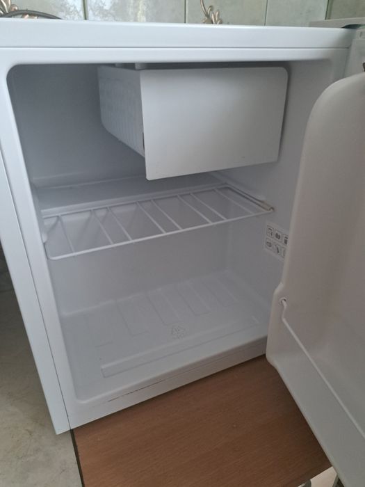 Mala lodówka jak nowa