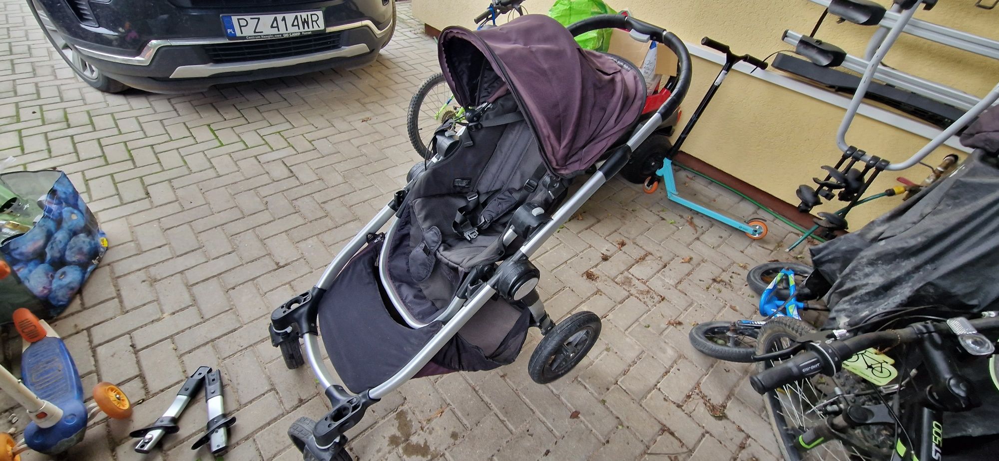 Wózek dziecięcy Baby Jogger City Select. Dla dwójki dzieci.