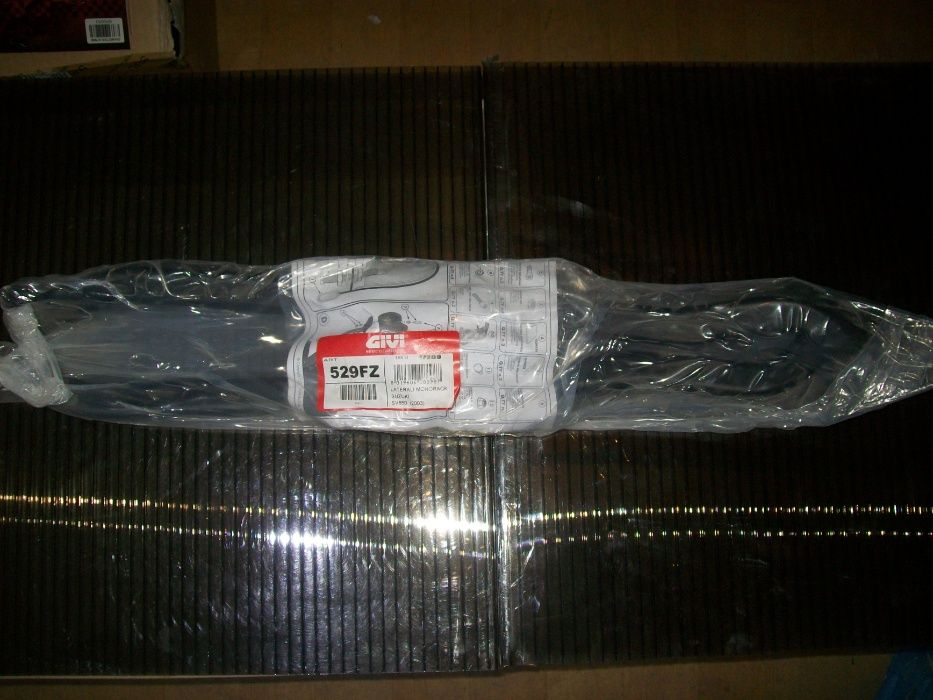 529FZ GIVI SUZUKI SV650/SV650S/SV1000/SV1000S (03>08) stelaż centr.