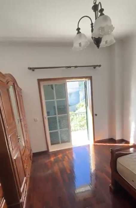 Quarto INDIVIDUAL - Santo Tirso