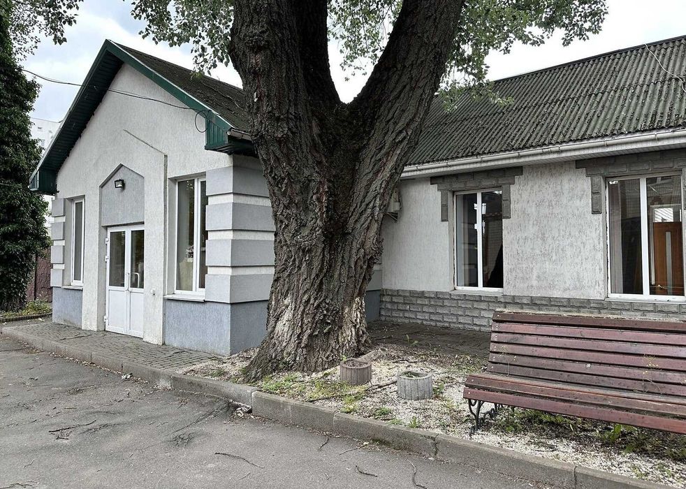 Оренда офісного приміщення на пров. Георгія Нарбута. Без комісії!