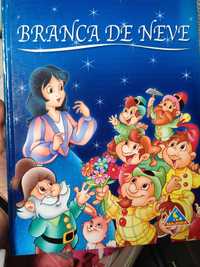 Livro Infantil "Branca de Neve"