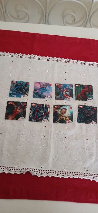 Cromos holográficos da Marvel