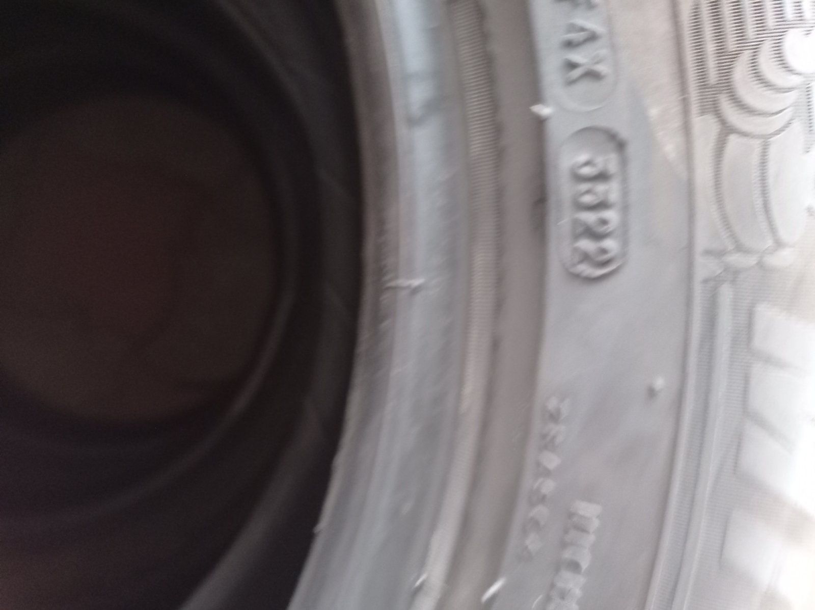 Шини Michelin 205.60 R16