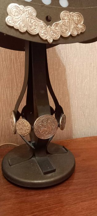 Настільна лампа з радянських часів