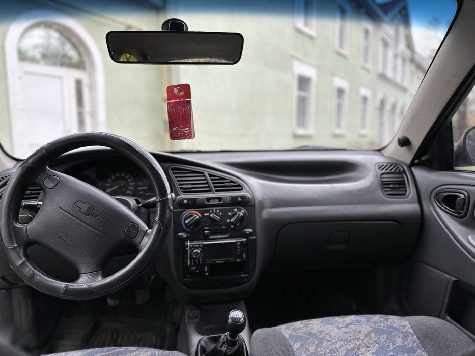 Daewoo Lanos 1,5 повна комплектація рідний пробіг