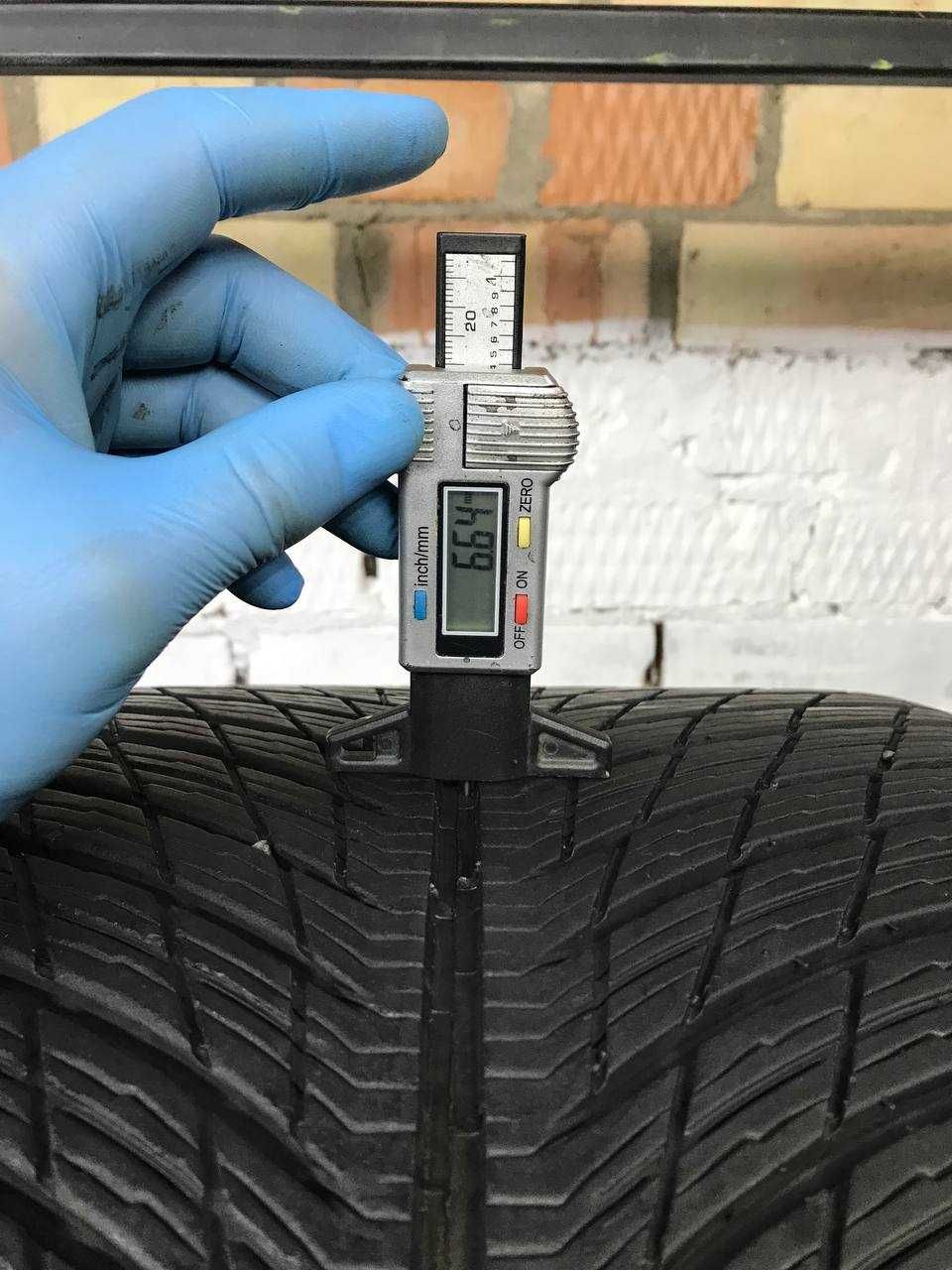 Зимові шини б/у 295/30 R21 Michelin Pilot Alpin 5 (7930)