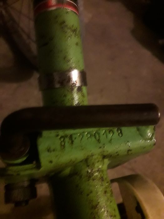 Składak Universal 81r.wolne koło stan BDB,oryginał,PRL ,Roost style.