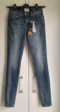 Jeansy skinny 26/32 nowe z metką