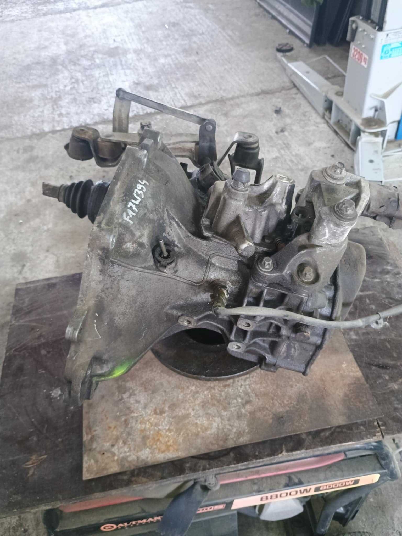 Skrzynia biegów manualna F17W394 Opel Meriva A 1.6b