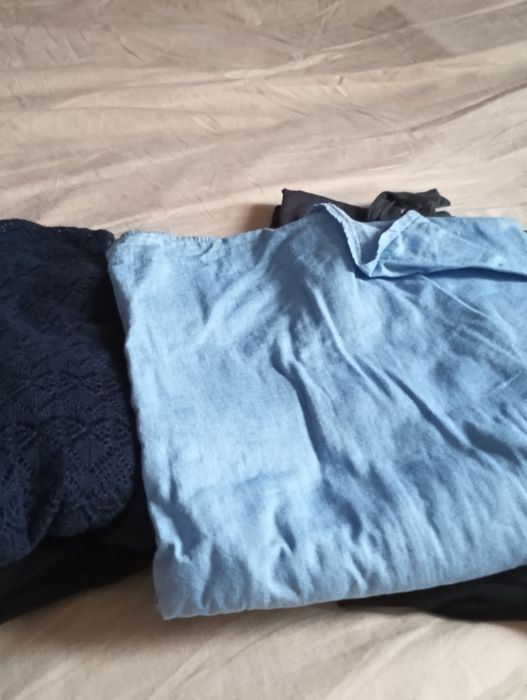 Paczka z ubraniami rozmiary 48 i 50