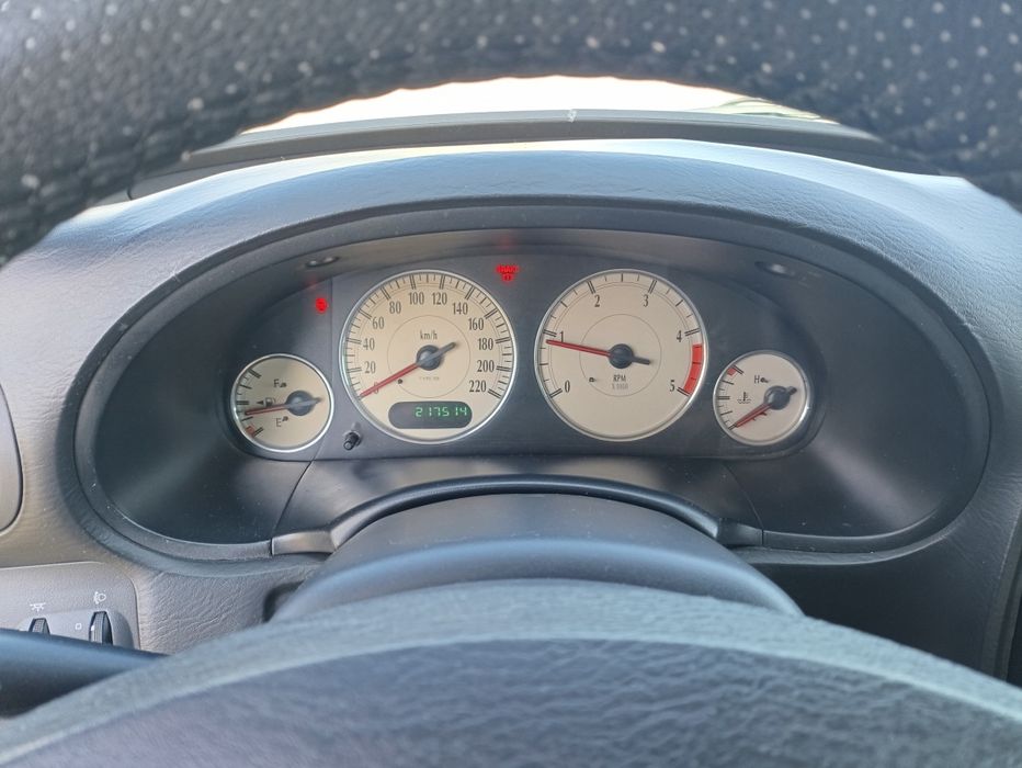 Chrysler Voyager 7lugares (excelente estado)