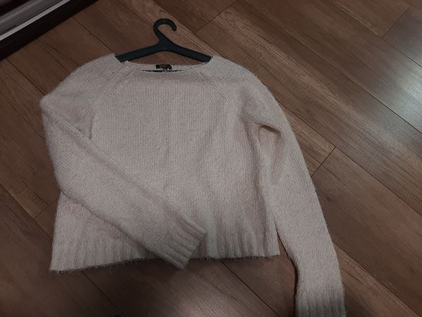Білий светр розмір М