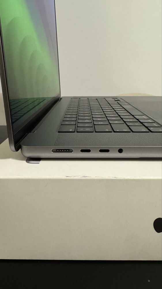 MacBook Pro 16” M1 Pro – 32GB RAM / 500GB SSD - Impecável