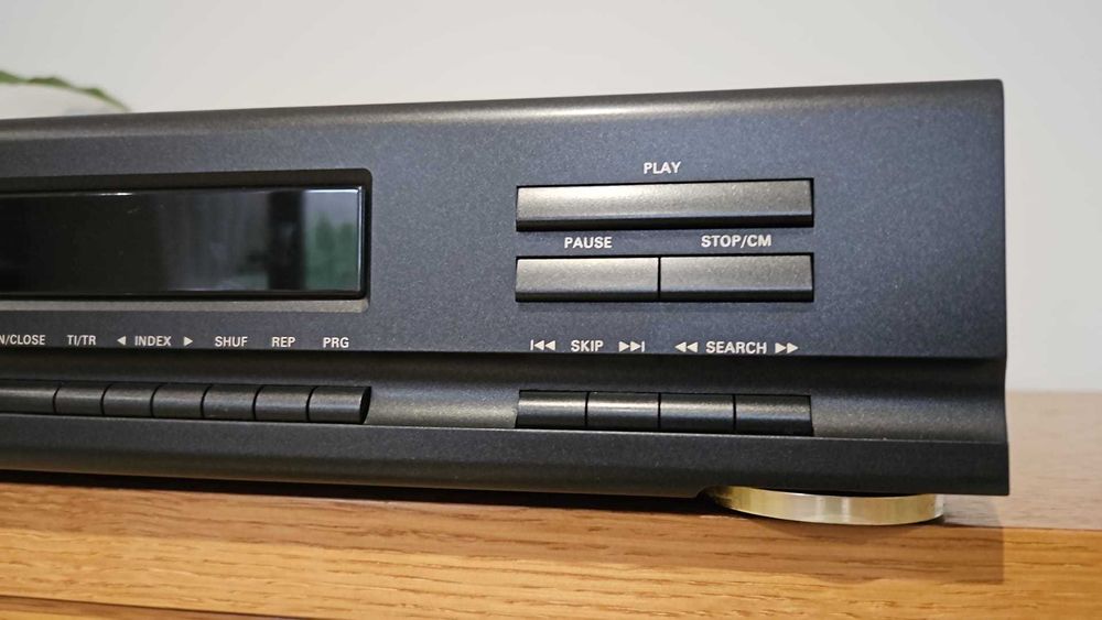 Odtwarzacz CD Dora 502