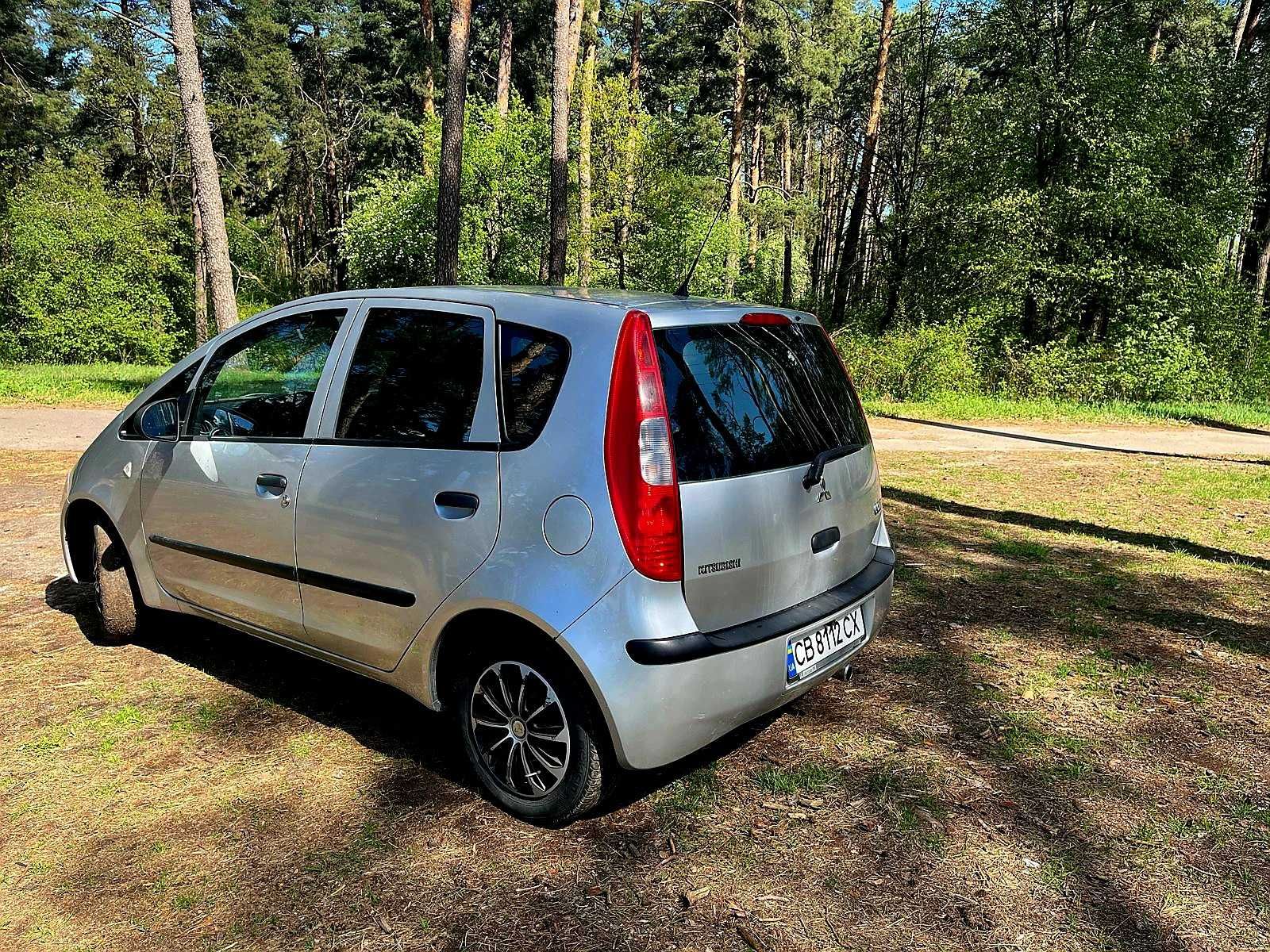 Міцубісі кольт, Mitsubishi Colt 2008, авто