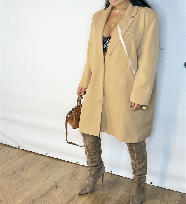 Класна сукня-піджак або піджак оверсайз від Missguided