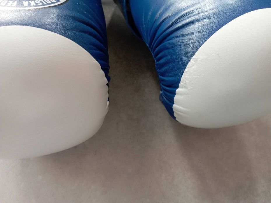 Kask i rękawice ochronne Tekwondoo