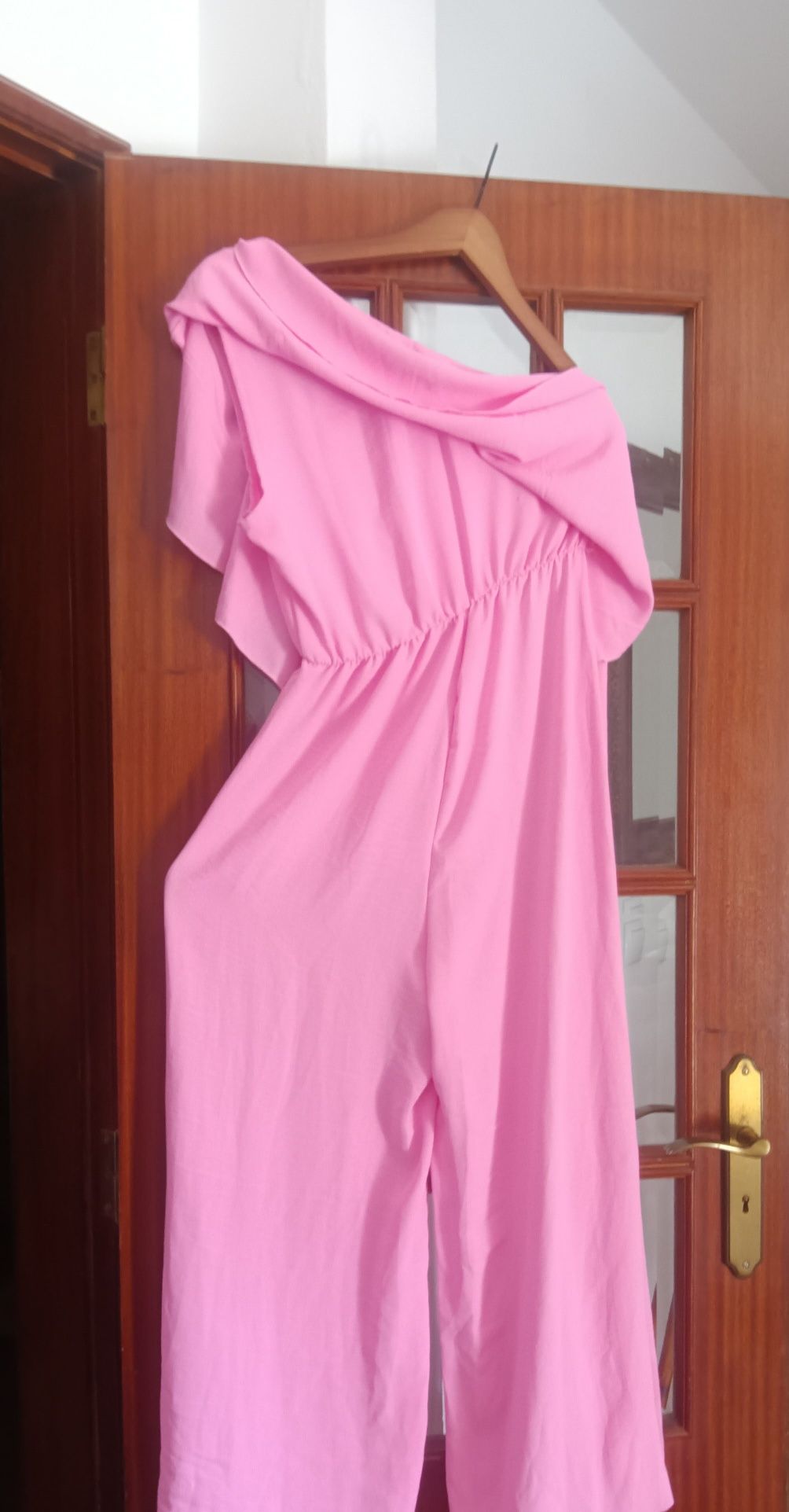 Macacão novo veste até L stock loja k fechou