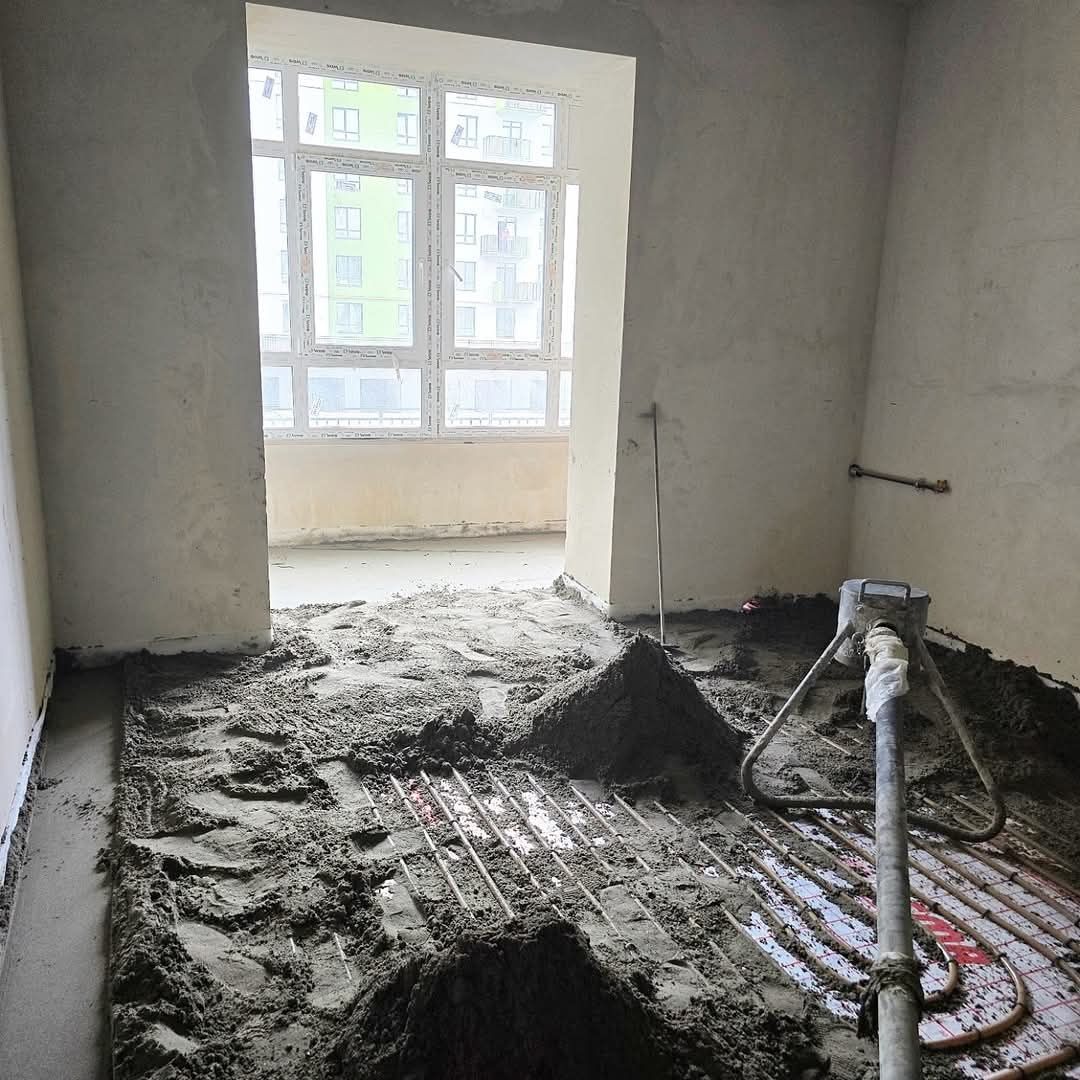 Стяжка підлоги/напівсуха стяжка