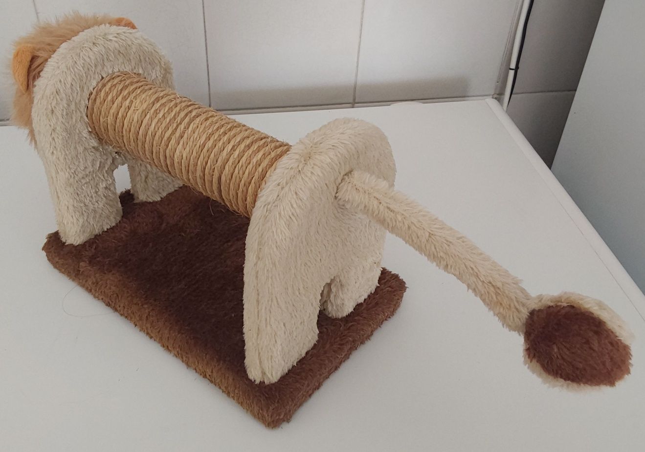 ARRANHADOR PARA GATO MUITO PRÁTICO. Casa,Quarto,Sala,Varanda,Terraço.