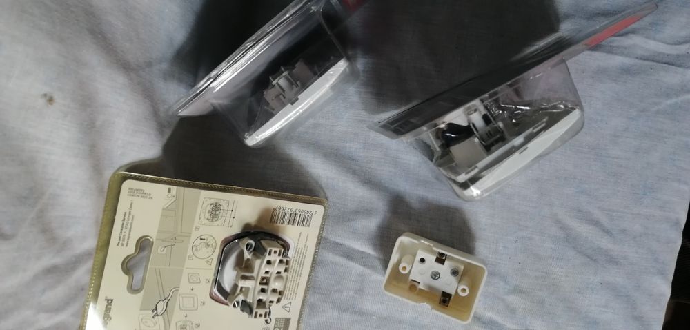 Material eletrico novo