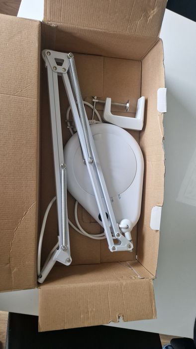 Lampa przyblatowa ze szkłem powiększającym. NOWA