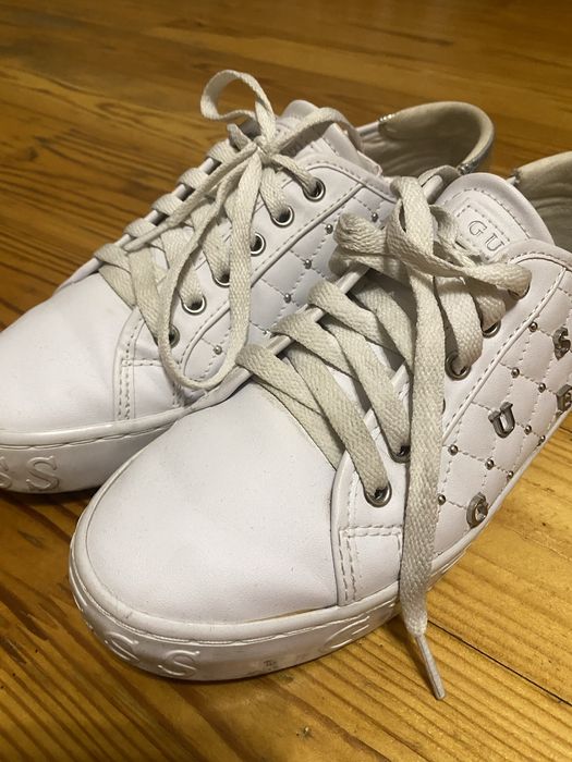 Кеди білі guess