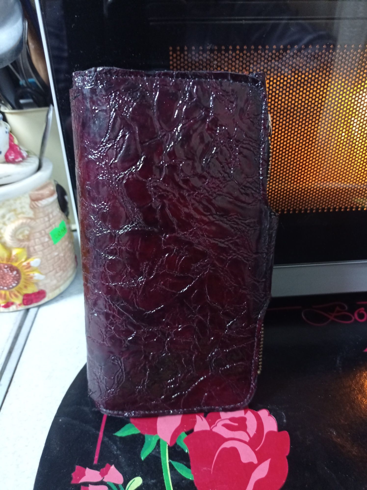 Продам женский кожаный кошелек