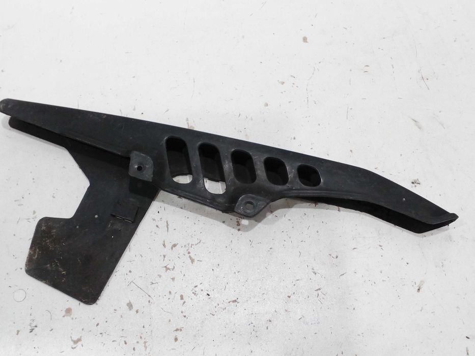 Yamaha TW 125 osłona łańcucha