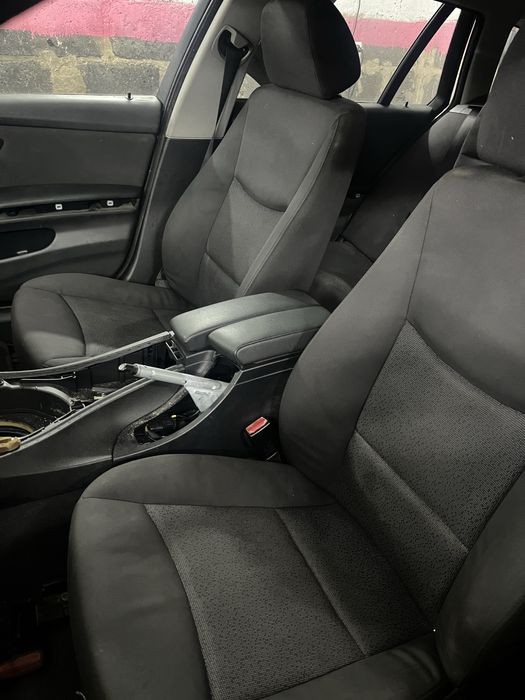 Tapicerka materiatowa BMW e91 fotele grzane kanapa boczki Europa