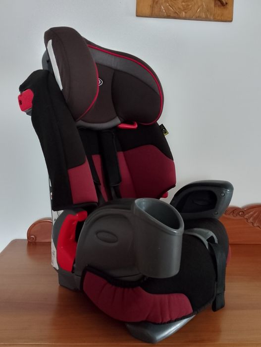 Fotelik samochodowy Graco 15-36kg