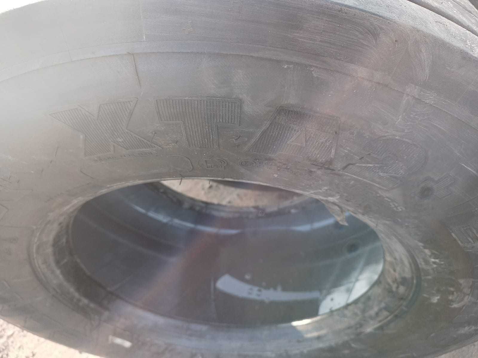 Opony ciężarowe naczepa mega 445/45R19.5 Michelin XTA2