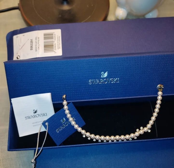 piękna nowa bransoletka Swarovski z perłami