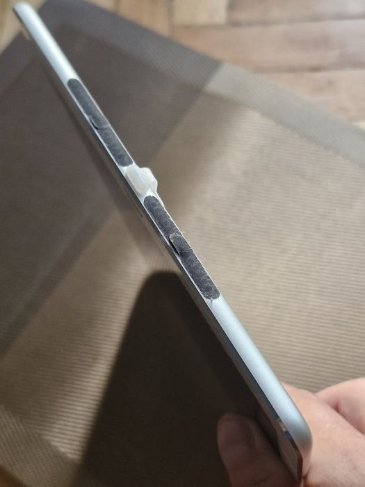 iPad Air 2 128gb LTE (В идеальном состоянии)