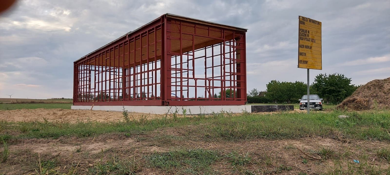 Rama kontenera kontener  14x4 56m2 masywna dom biuro hotel moduł piętr