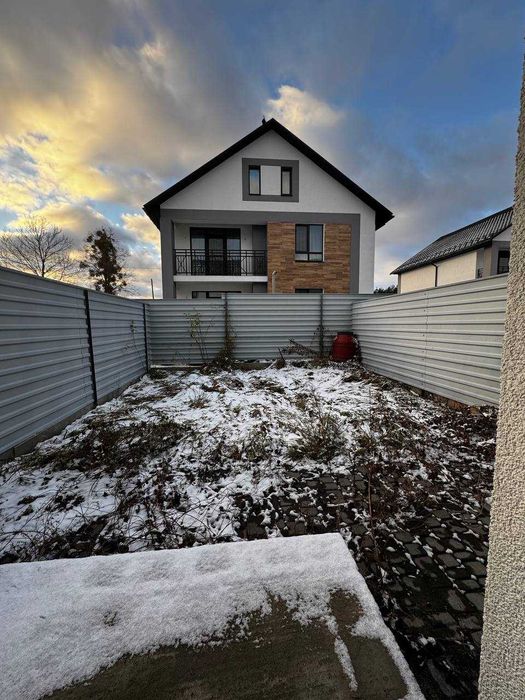 Ірпінь, район Стоянки — таунхаус без комісії для покупця.