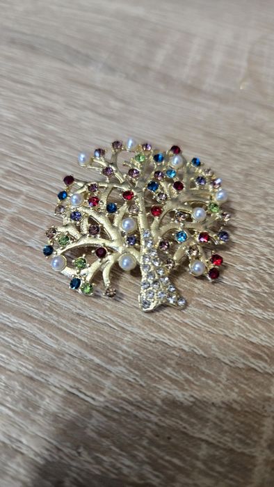 Broszka drzewko szczęścia.