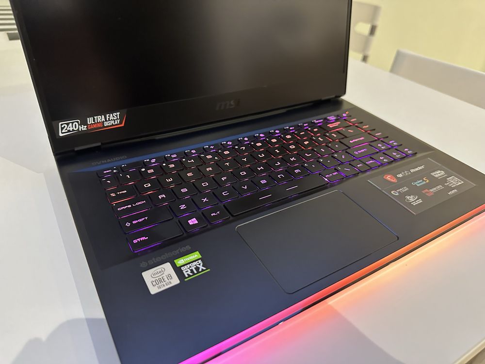 Laptop gamingowy MSI GE66 Raider i9 10980HK RTX 2070 SUPER