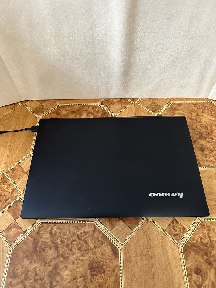 Ноутбук: Lenovo IdeaPad B50-70)