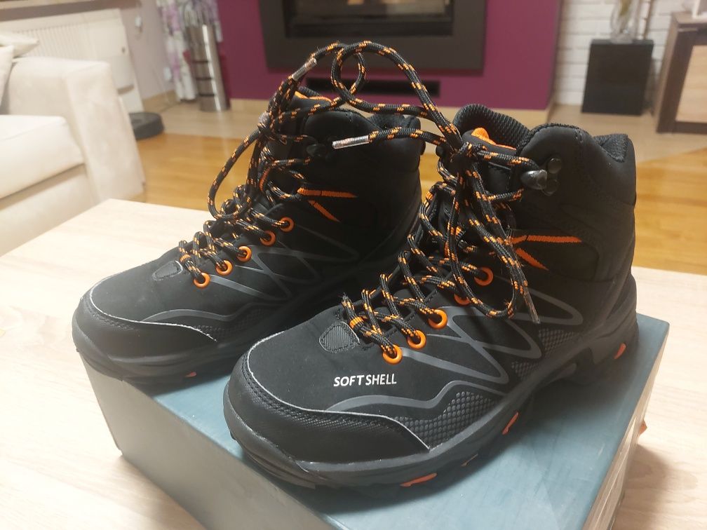 Buty zimowe, śniegowce rozm 36