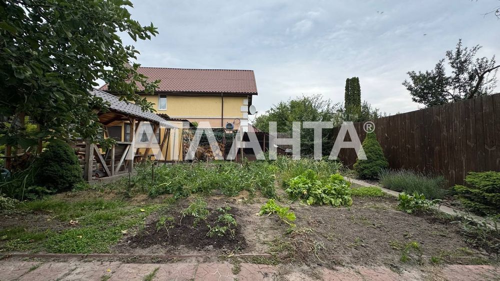 Продам 2- поверховий будинок на вулиці Стеценка 9-а лінія. Берковець