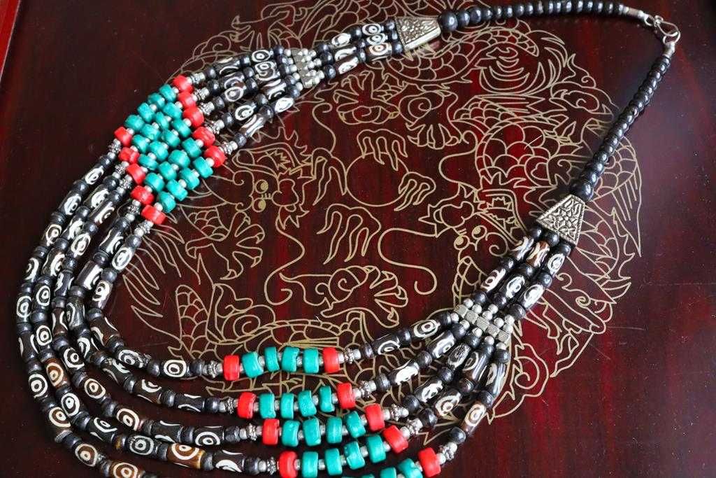 Tybetański orientalny naszyjnik w stylu boho ethno handmade